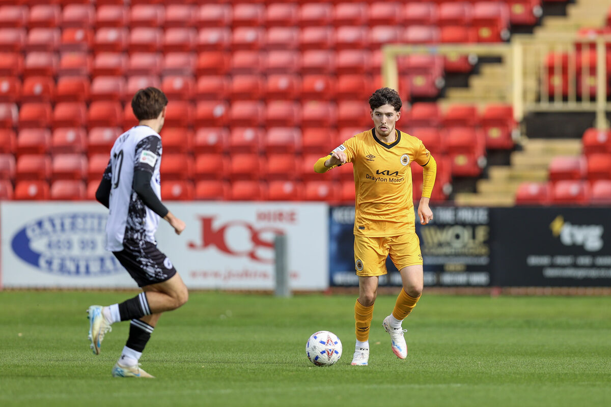 Owen Hampson in possession during a senior match